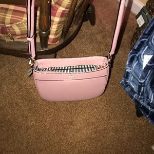 New kate spade shoulder or crossover bag